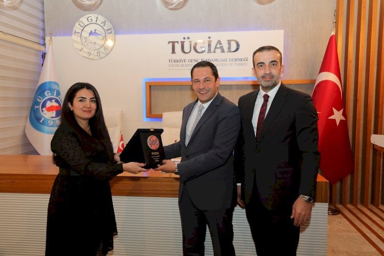 Demirkol tarıma ve sanayiye dayalı büyüme vurgusu yaptı.