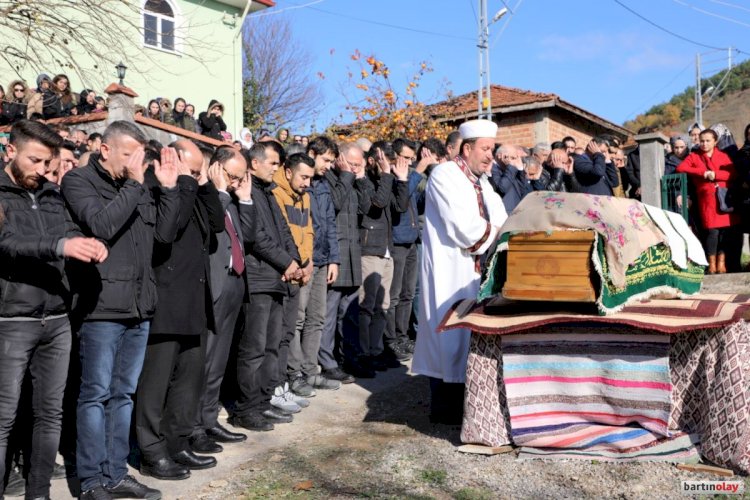 Eşi sinir krizi geçirdi