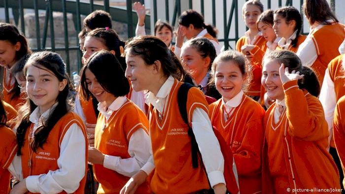 Özel okullarda finansman sıkıntısı: Doğa Koleji tek örnek mi?