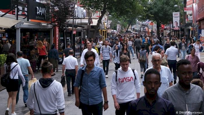 Türkiye’de 4,5 milyon kişi işsiz