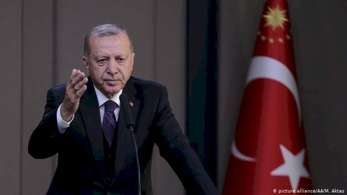 Erdoğan: İsteseler de istemeseler de yapacağız