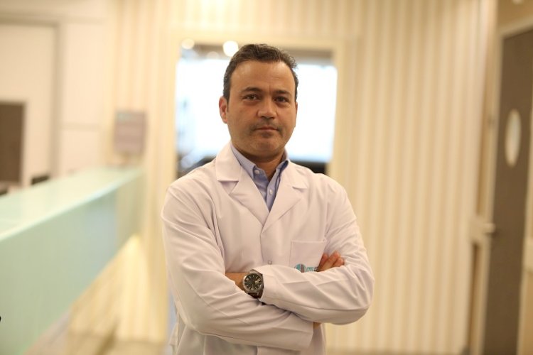 Masa ve sandalyeye bağımlı çalışanları bekleyen tehlike!