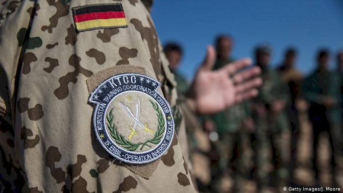 Almanya'da Irak misyonu tartışması