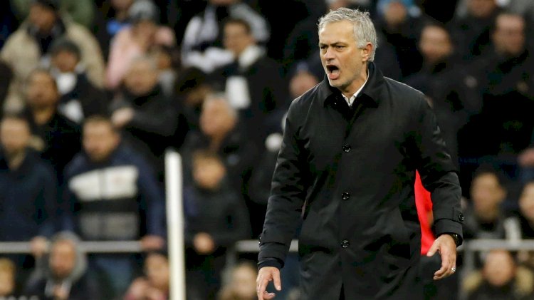 Jose Mourinho: “Bu top fazla hafifti, plaj topu gibiydi!”