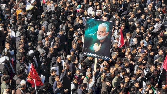 Kasım Süleymani, Kirman'da toprağa verildi