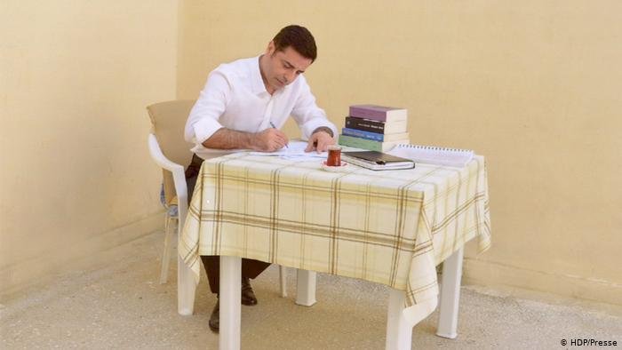 Demirtaş davasında ara karar