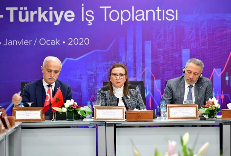 Faslı iş insanlarını da Türkiye'ye yatırıma davet ediyoruz."