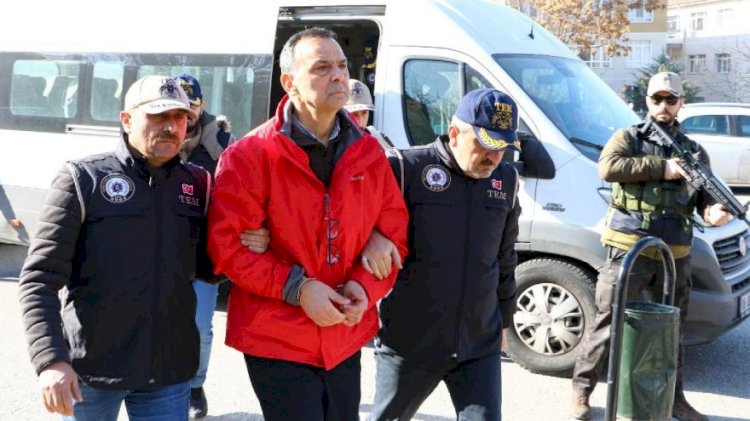TFF Başkanı Nihat Özdemir’in oğlu ve gelini gözaltına alındı