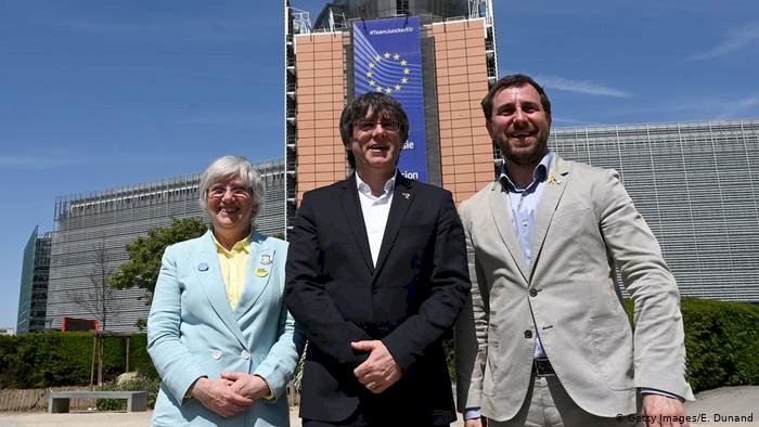 Puigdemont'un dokunulmazlığı AP komisyonunda