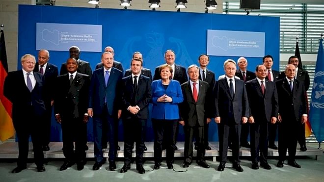 Berlin'deki Libya zirvesi başlarken Hafter'e bağlı birlikler petrol ihracatının yapıldığı limanları kapattı