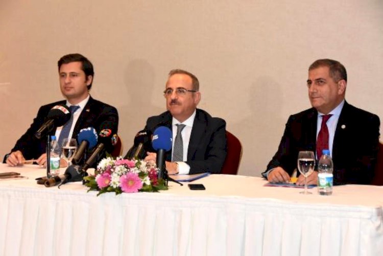Hıncal Uluç'tan AKP'ye yakın Yeni Asır'a tepki