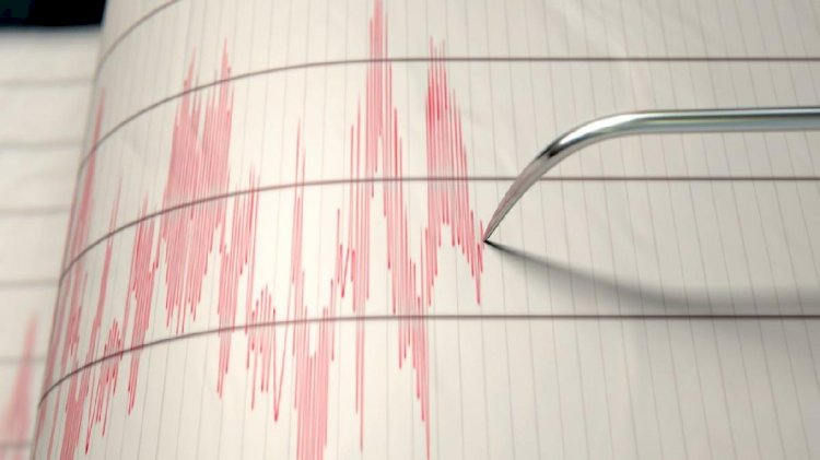 İzmir ve İstanbul'da  korkutan deprem!