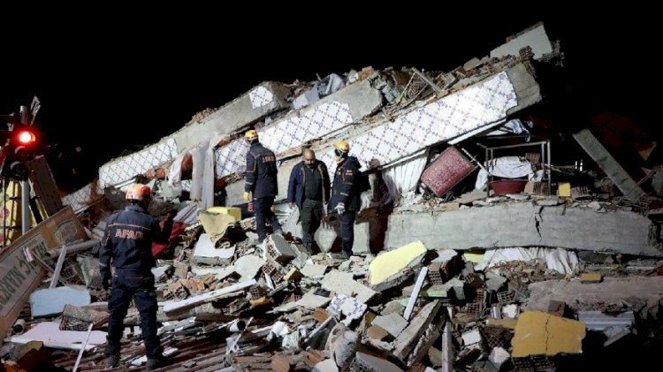 Dünya basını Elazığ depremini böyle gördü: Çok güçlü, çok korkunç!