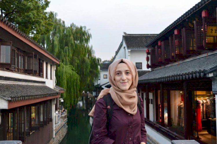 "Şangay'da restoranlar ve sokaklar boş"