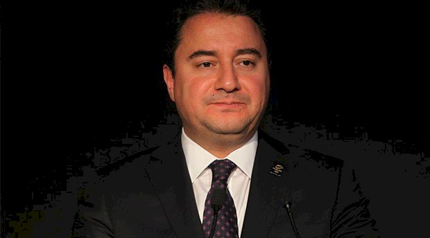 Ali Babacan yeni partiyi tekrar erteledi!