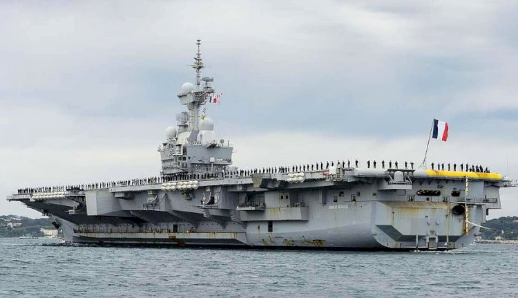 Fransa'nın göndereceği donanma Yunanistan'ı sevindirdi