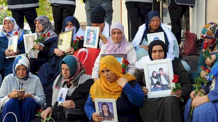 Diyarbakır annelerinin gözyaşı dinmedi!