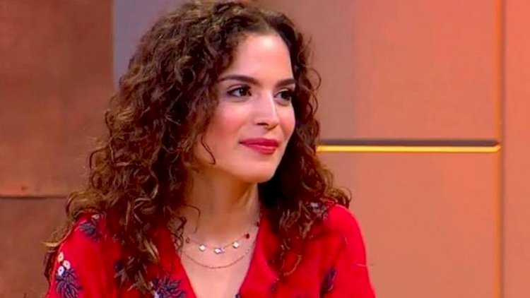 Aslı Bekiroğlu’nun çıplak fotoğrafları internete sızdırıldı