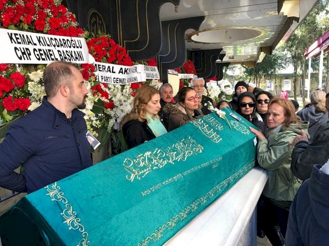 Yeşilcam’ın Ömercik’i son yolculuğuna uğurlandı