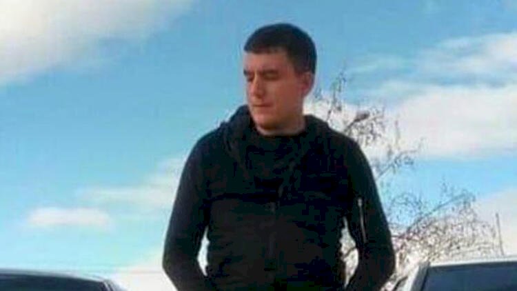 Afyonkarahisar şehit Piyade Uzman Onbaşı Gökhan Orhan'a ağlıyor