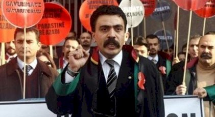 Avukatlar açlık grevine girdi