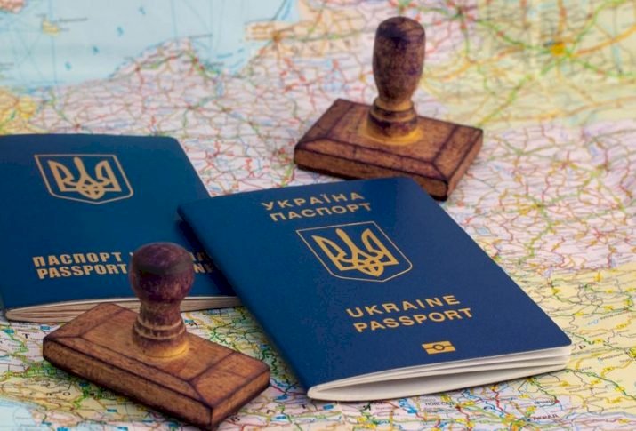 UKRAYNA, İKİ ÜLKEYLE VİZESİZ SEYAHAT SÜRESİNİ UZATTI
