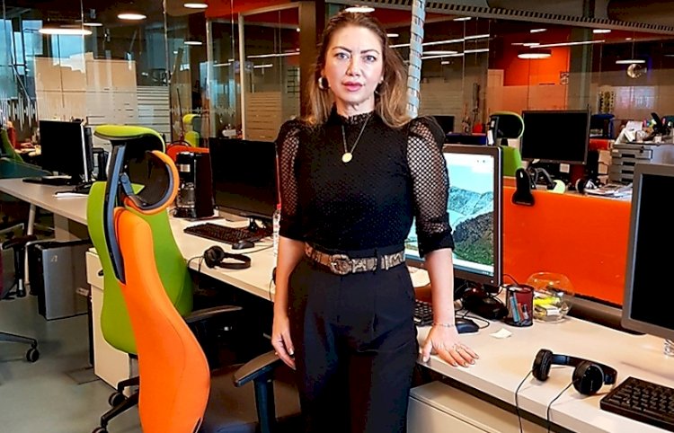 Sosyal Medya Bağımlılığı İletişimin Düşmanıdır