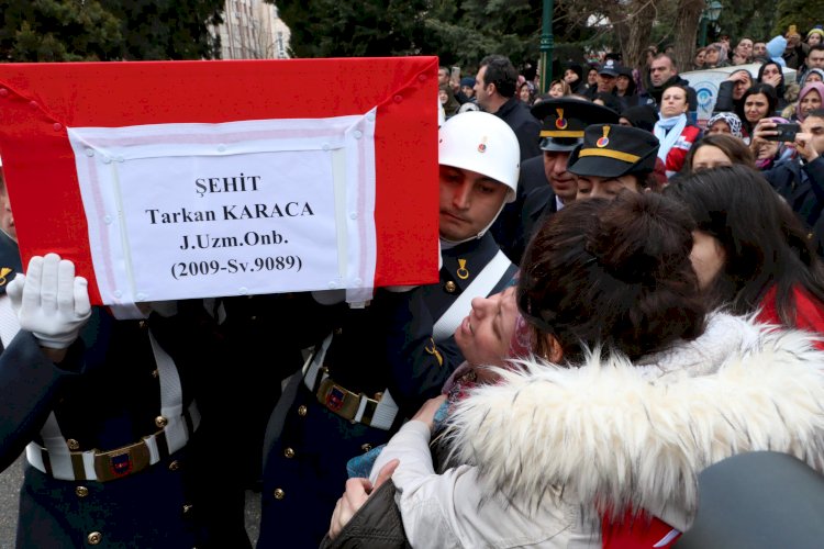Van şehitlerine veda