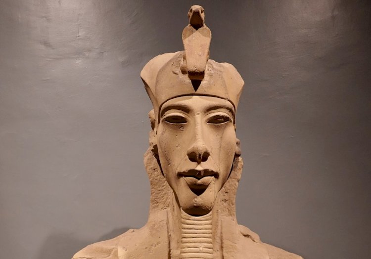 Mısır'ın Put kırıcı  Lideri Akneton