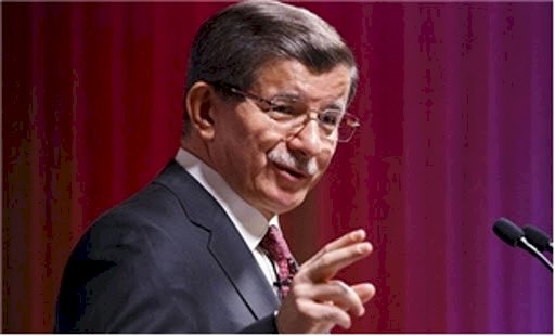 Davutoğlu'nun dilinin altında ne var