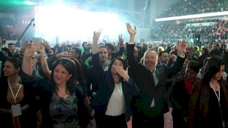 HDP'de kural esnemiyor: 20 yönetici veda edecek