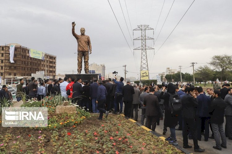 Ahvaz’da General  Süleymani heykelinin açılışından kareler