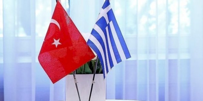 Yunan heyet NATO toplantısını terk etti