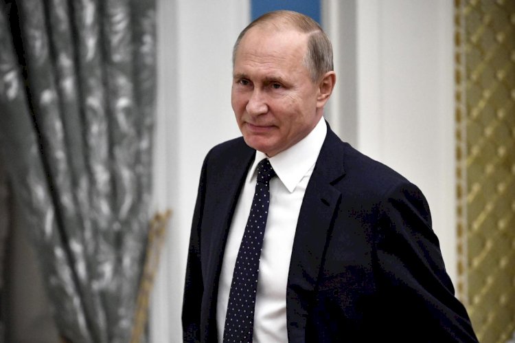 Putin koltuğunu bırakma telaşında mı?
