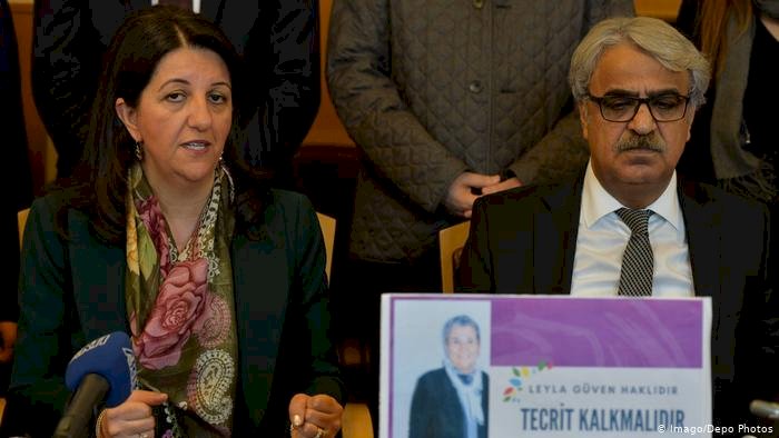 HDP'nin yeni eş genel başkanları Sancar ve Buldan oldu