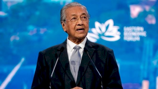 Mahathir Muhammed: Malezya başbakanı istifa etti