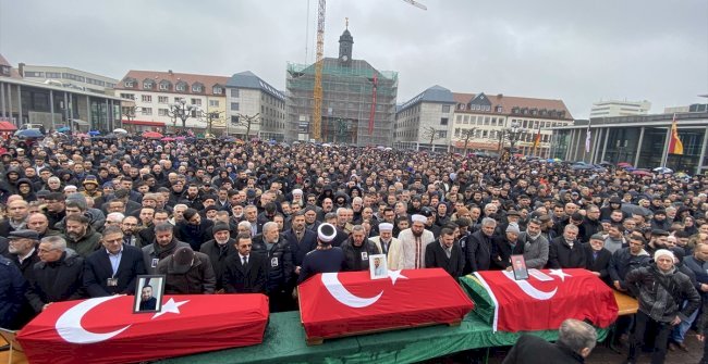 Almanya’daki saldırıda öldürülen Türkler için son görev