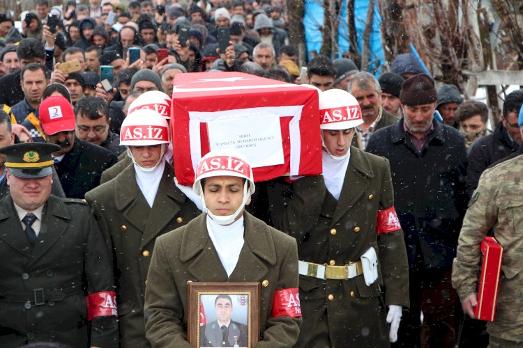 Türkiye şehitlerini uğurluyor