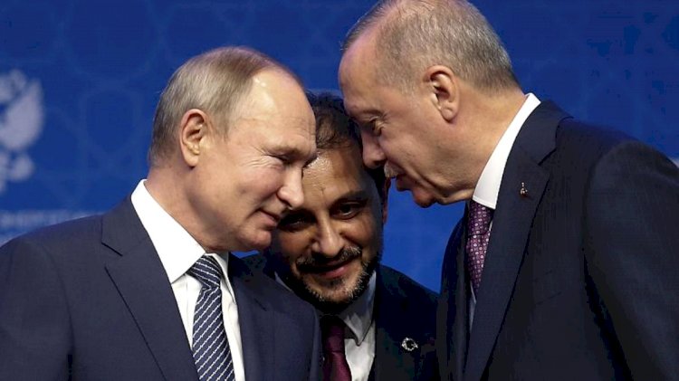 Mehmet Ocaktan: "Rus sevdasından vazgeçmenin zamanı geldi de geçiyor"