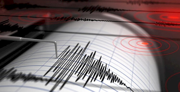 Türkiye-İran sınırında 4,2 şiddetinde deprem oldu