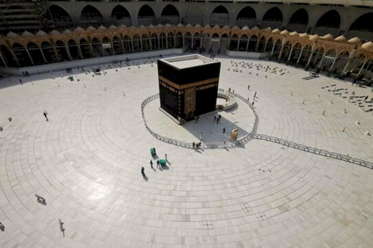 Kabe'de koronavirüs temizliği: Tavaf durdu