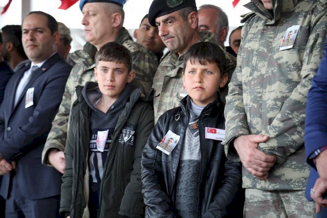 İdlib şehitleri son yolculuklarına uğurlandı