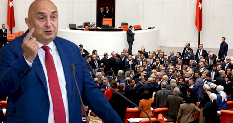 Meclis'teki saldırının ardından Engin Özkoç'la görüşen AKP'li kim?