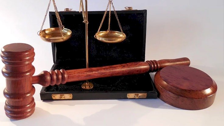 Duruşmalar virüs nedeniyle erteleniyor