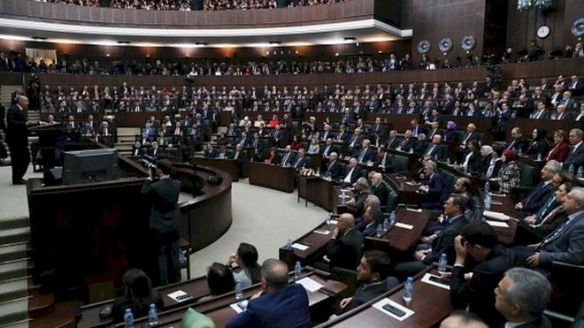 AKP, koronavirüs salgını sebebiyle infaz indirimi düzenlemesi için yeniden çalışma başlattı