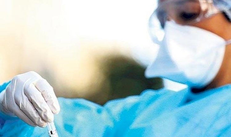 Türkiye’de görev yapan 300 hekimden iktidara ortak çağrı: "Daha çok test yapılmalı"