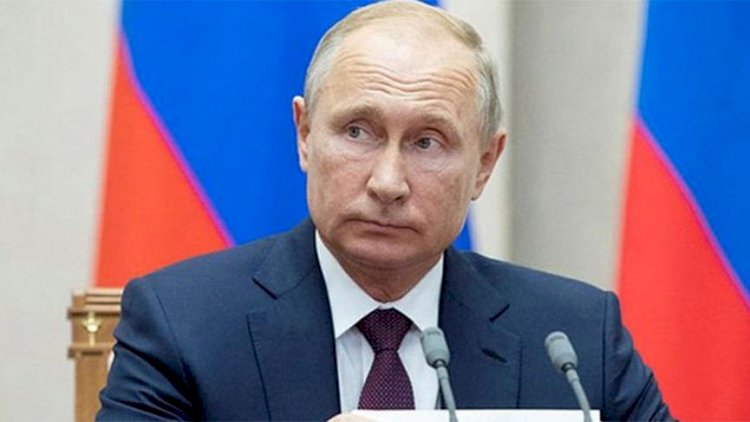 Putin, çalışanların tatilini ücretli olarak 30 Nisan’a kadar uzattı