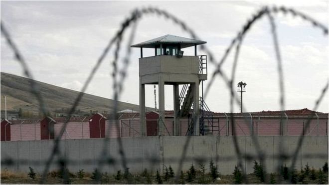 Koronavirüs: Tutuklu Aileleri Federasyonu 'İnfazda Eşitlik İstiyoruz' kampanyası başlattı
