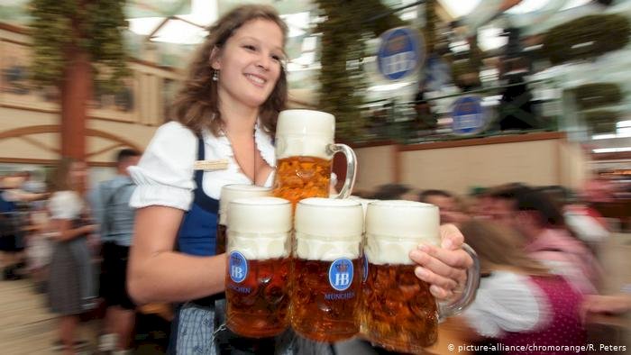 Almanlar kişi başı bir küvet dolusu alkol içiyor