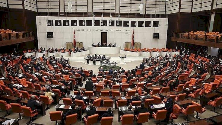 Meclis infaz teklifi için fazla mesai yapacak
